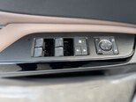 Lexus ES 300h-17