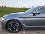 BMW 530e-12