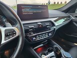BMW 530e-21