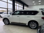 Infiniti QX80-4