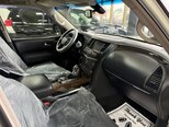Infiniti QX80-7