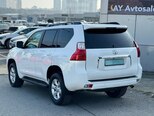 Toyota Land Cruiser Prado-5