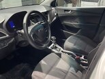 Hyundai Accent-6