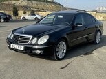 Mercedes E 220 d-3