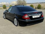 Mercedes E 220 d-6