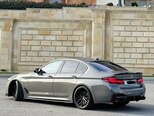 BMW 530e-6