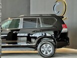 Toyota Land Cruiser Prado-6