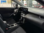 Toyota Corolla Cross-11