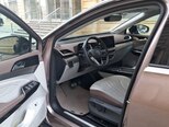 Volkswagen ID.6 X-6