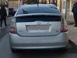 Toyota Prius-4