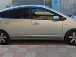 Toyota Prius-2