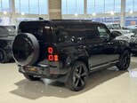Land Rover Defender-7