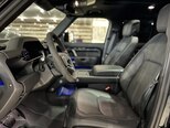 Land Rover Defender-10