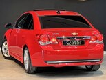 Chevrolet Cruze-12
