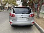 Hyundai Santa Fe-6