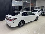 Toyota Camry-14
