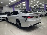 Toyota Camry-10