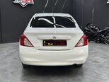 Nissan Sunny-9