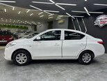 Nissan Sunny-5
