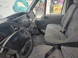 Ford Transit-11