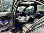 Mercedes E 300 e-28
