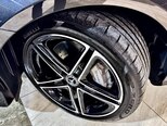 Mercedes E 300 e-42