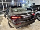 Mercedes E 300 e-21