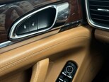 Porsche Panamera 4S Executive-12