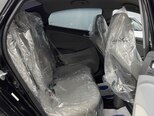Hyundai Accent-12