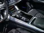 Audi Q8-14