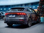 Audi Q8-4
