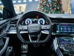 Audi Q8-11