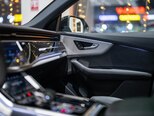 Audi Q8-14