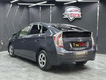 Toyota Prius-7