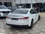 Toyota Camry-5