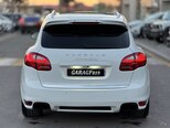 Porsche Cayenne Turbo-5