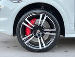 Porsche Cayenne Turbo-8