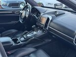 Porsche Cayenne Turbo-10