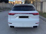 Porsche Cayenne S-2