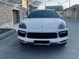 Porsche Cayenne S-8