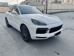 Porsche Cayenne S-11