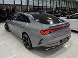Kia K5-7