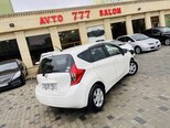 Nissan Note-7