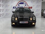 Mercedes E 240-1