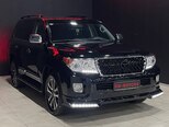 Toyota Land Cruiser-6