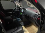 Toyota Land Cruiser-8