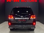 Toyota Land Cruiser-2