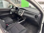 Toyota Corolla Fielder-11