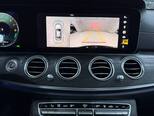 Mercedes E 300 e-18