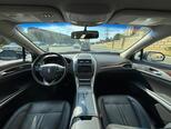 Lincoln MKZ-10